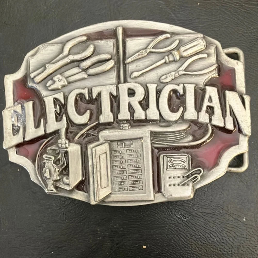 FINAL MARKDOWN Electrician belt buckle